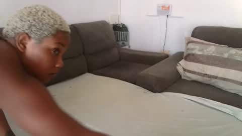 Angel online show from October 29, 2025, 4:48 am