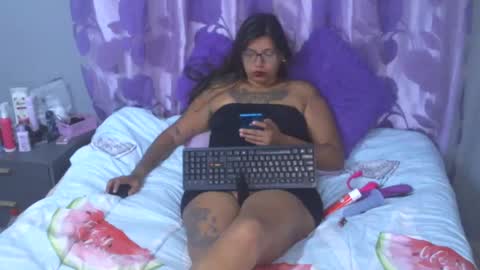 Snapshot of claudine_valencia chatting on January 5, 2025, 2:06 am claudine valencia online show from January 5, 2025, 2:06 am