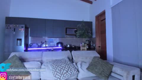 claytonburgues online show from October 13, 2025, 1:38 am