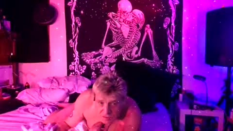 cleanhole4you online show from March 30, 2026, 4:24 am