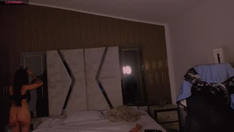 Cleo Adams online show from October 26, 2025, 5:02 am