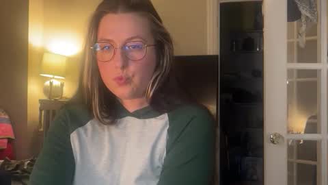 Snapshot of clemmy6699 chatting on January 11, 2026, 4:06 am clemmy and bane online show from January 11, 2026, 4:06 am