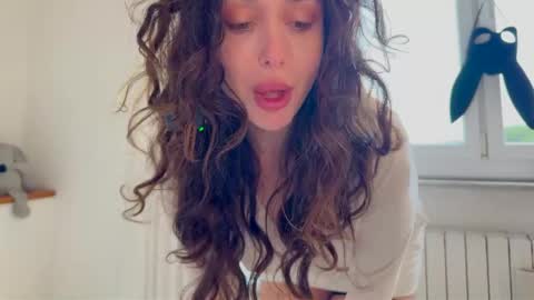 cleopatra_sinns online show from April 1, 2026, 8:37 am