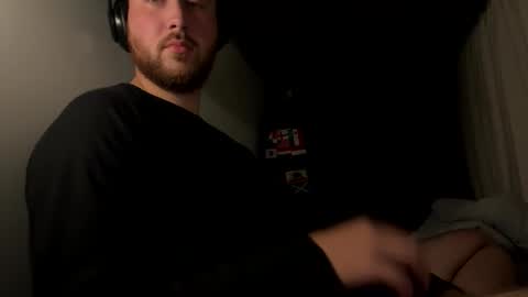 cleurj online show from October 20, 2025, 7:14 pm