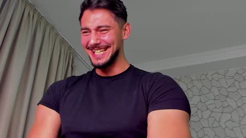 ClintMasterss online show from December 3, 2025, 6:21 am