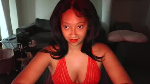 High Queen Clio online show from September 12, 2025, 5:57 pm