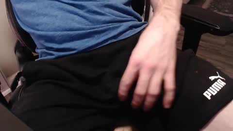 Snapshot of cliqueclique chatting on February 1, 2026, 7:40 am CliqueClique online show from February 1, 2026, 7:40 am