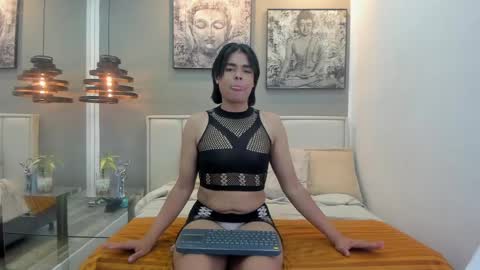 Cloe Mylo online show from May 31, 2026, 3:15 am