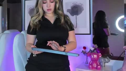 Snapshot of cloeecoopererer chatting on February 18, 2026, 11:50 am cloeecoopererer online show from February 18, 2026, 11:50 am