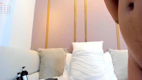 Cloe online show from February 14, 2025, 3:47 pm