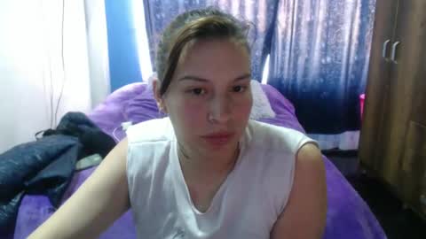 cloepussy online show from September 30, 2025, 9:53 pm