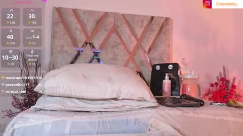 CLOE online show from November 1, 2025, 9:28 pm