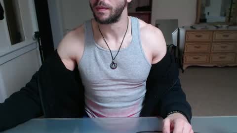 Snapshot of cloud900x chatting on November 20, 2025, 9:36 pm Cloud online show from November 20, 2025, 9:36 pm