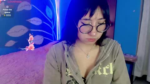 Snapshot of cloud_eli chatting on June 2, 2026, 11:12 am Elizabeth online show from June 2, 2026, 11:12 am