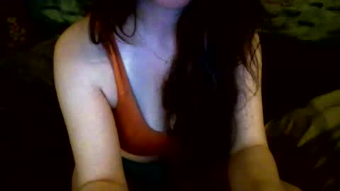 cloudylemonade22 online show from November 28, 2025, 5:10 am