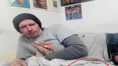 cloudyystarr666 online show from November 1, 2025, 8:27 am