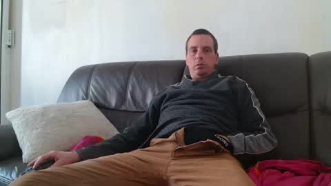 clouplefun online show from October 19, 2025, 1:56 pm