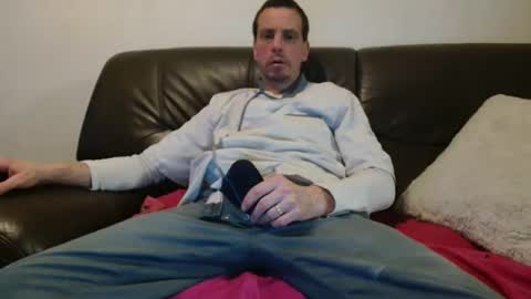 clouplefun online show from February 6, 2026, 7:12 am