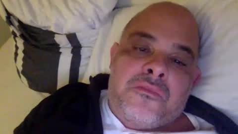 clubtm002 online show from November 25, 2025, 4:01 am