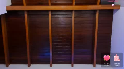 cmila0713 online show from April 18, 2026, 12:47 am