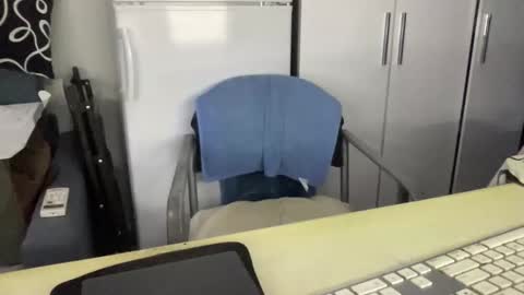 Coach Karl Porn Star Tip me all the way to my next trip online show from November 9, 2025, 6:50 pm