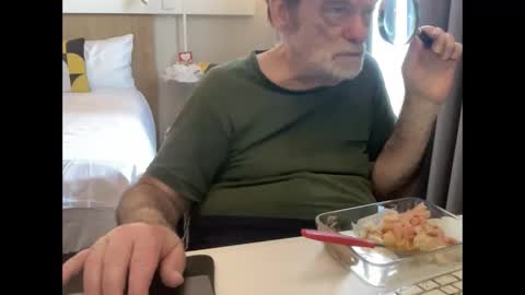 Coach Karl Porn Star Tip me all the way to my next trip online show from January 12, 2026, 12:32 pm