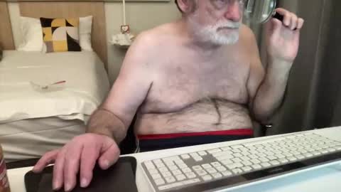 Snapshot of coach_karl chatting on February 7, 2026, 4:00 pm Coach Karl Porn Star Tip me all the way to my next trip online show from February 7, 2026, 4:00 pm