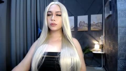 Samantha samm online show from January 28, 2025, 1:39 am