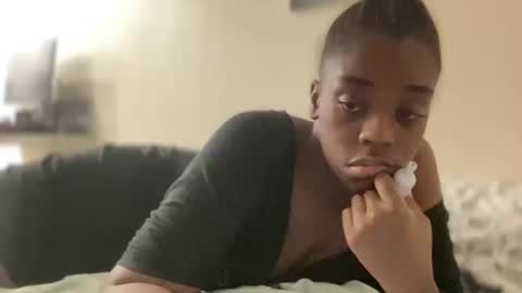 Snapshot of coco_dabaddest25 chatting on October 12, 2025, 8:57 am coco_dabaddest25 online show from October 12, 2025, 8:57 am