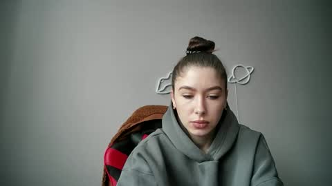 Snapshot of cocoberry1 chatting on January 9, 2026, 9:34 am cocoberry1 online show from January 9, 2026, 9:34 am