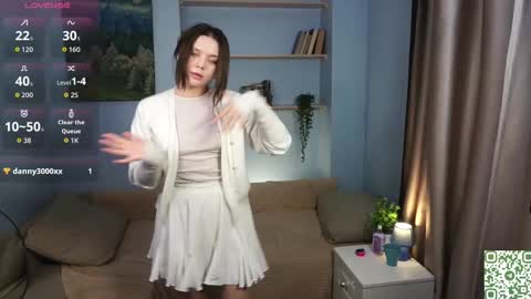 Snapshot of cocochaka chatting on October 23, 2025, 5:29 am Mia online show from October 23, 2025, 5:29 am