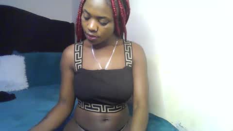 Snapshot of cocolatti1 chatting on November 7, 2025, 8:42 pm coco online show from November 7, 2025, 8:42 pm