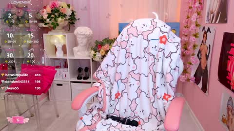 Mia online show from January 17, 2025, 1:36 am