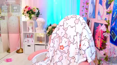 Mia online show from February 22, 2025, 3:12 am