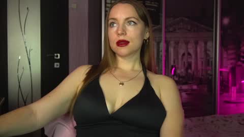  Jenny  jennycocosweetty online show from December 13, 2024, 5:10 pm