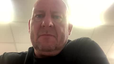 Snapshot of col4nows chatting on September 25, 2025, 11:47 am col4nows online show from September 25, 2025, 11:47 am