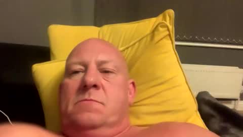 Snapshot of col4nows chatting on October 3, 2025, 10:29 pm col4nows online show from October 3, 2025, 10:29 pm