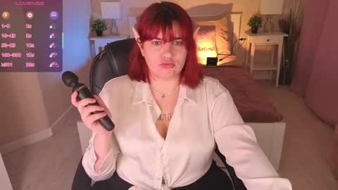 Snapshot of colada_tin chatting on May 18, 2026, 5:08 pm Tina online show from May 18, 2026, 5:08 pm