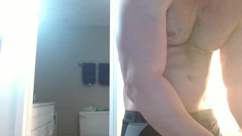 Snapshot of colbymoney chatting on December 1, 2024, 11:58 pm Colby big dick money online show from December 1, 2024, 11:58 pm