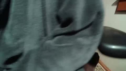 colchuck online show from April 3, 2026, 1:20 pm