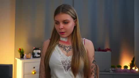 Jenny online show from April 5, 2026, 1:52 pm