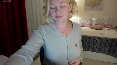 Olga. online show from December 3, 2025, 6:28 pm