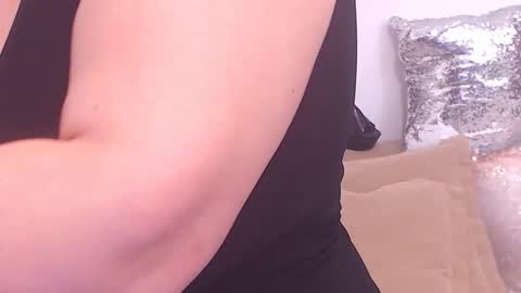 Snapshot of college_dream_bbw chatting on March 1, 2025, 5:20 am Maddison online show from March 1, 2025, 5:20 am