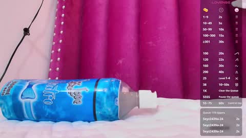  MEGAN  online show from January 29, 2025, 3:33 am