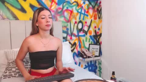 valentina online show from February 19, 2026, 12:01 pm