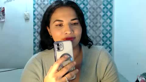 Snapshot of colombi4spice chatting on October 16, 2025, 11:50 pm viviana online show from October 16, 2025, 11:50 pm