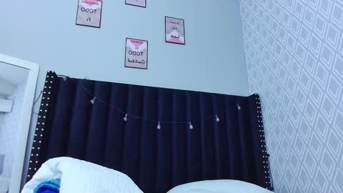 Snapshot of colombia_mommy_ chatting on March 6, 2025, 12:30 pm GRETCHEN online show from March 6, 2025, 12:30 pm