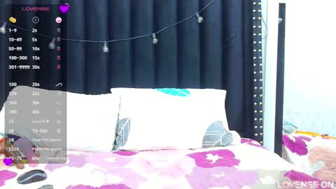 Snapshot of colombia_mommy_ chatting on March 11, 2025, 3:34 pm GRETCHEN online show from March 11, 2025, 3:34 pm