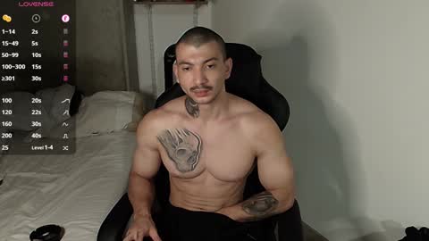 Snapshot of colombianmuscle8 chatting on February 4, 2025, 3:00 am colombianmuscle8 online show from February 4, 2025, 3:00 am