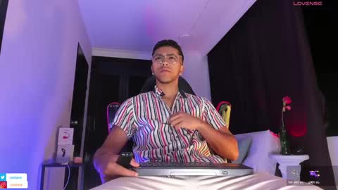 colstorw_ online show from September 13, 2025, 10:37 am